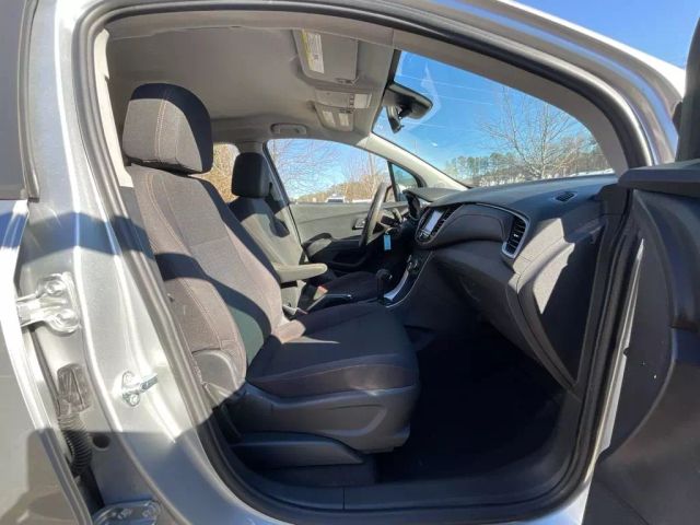 2017 CHEVROLET TRAX SUV SILVER AUTOMATIC - Peach State Motors
