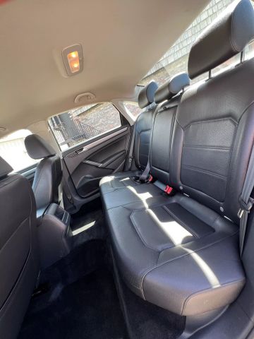 2018 VOLKSWAGEN PASSAT SEDAN 4-CYL, TURBO, 2.0 LITER 2.0T R-LINE SEDAN 4D