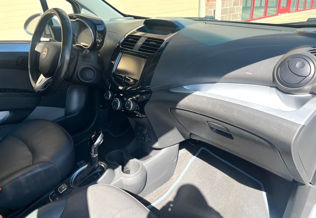 2016 Chevrolet Spark Ev - Image 53