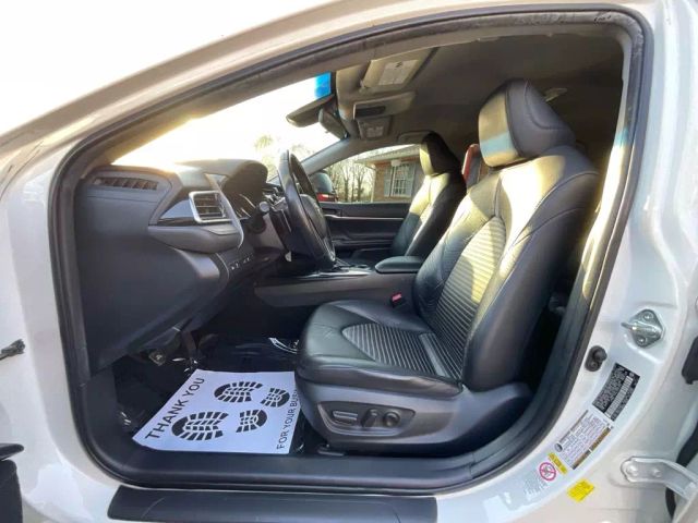 2018 TOYOTA CAMRY SEDAN WHITE AUTOMATIC - Peach State Motors