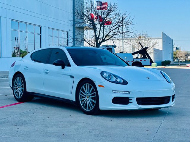 2014 Porsche Panamera - Image 3