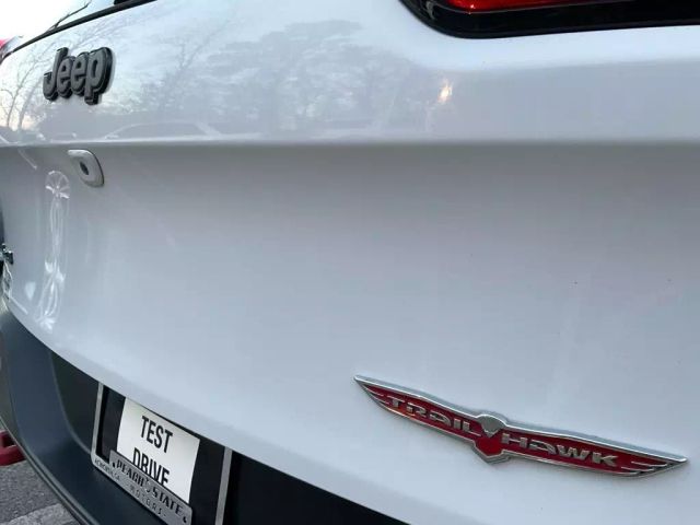 2017 JEEP CHEROKEE SUV WHITE AUTOMATIC - Peach State Motors