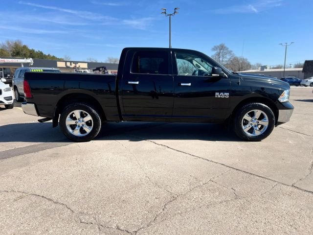2017 RAM 1500 CREW CAB PICKUP V6, FLEX FUEL, 3.6 LITER SLT PICKUP 4D 5 1/2 FT