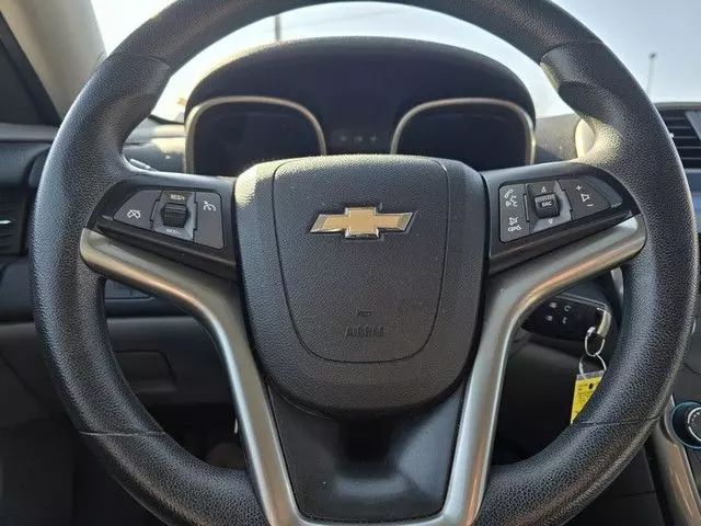 2013 Chevrolet Malibu - Image 8