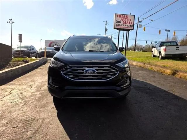 2019 Ford Edge - Image 2