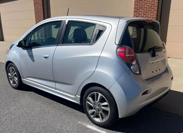 2016 Chevrolet Spark Ev - Image 14