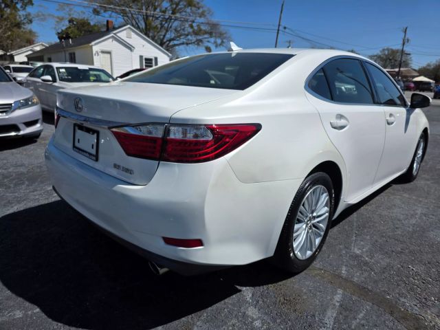2014 Lexus Es - Image 5