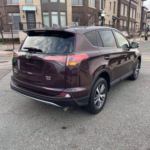 2018 Toyota Rav4 Xle Sport Utility 4d - Image 7