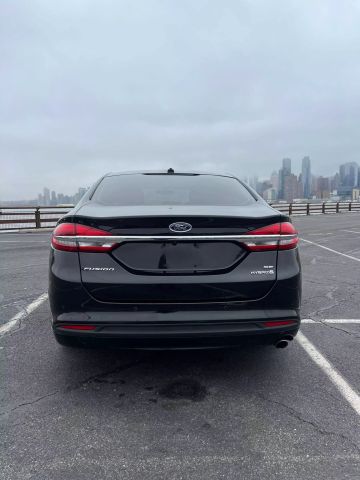 2018 Ford Fusion Se Hybrid Sedan 4d - Image 12