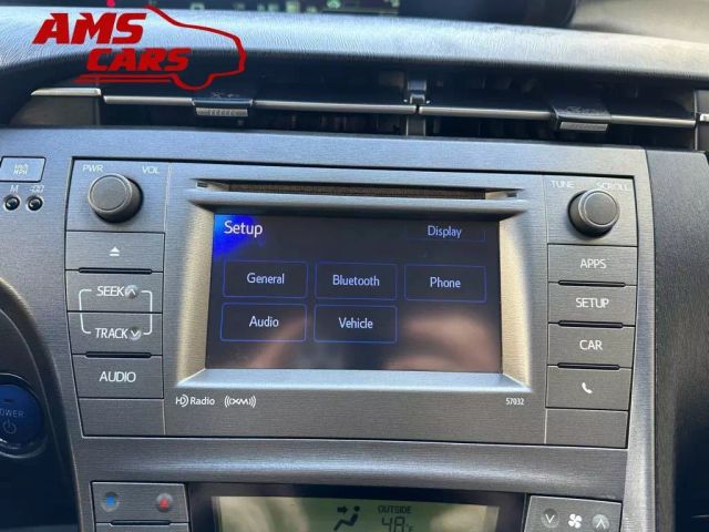 2012 Toyota Prius - Image 30