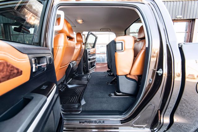 2018 TOYOTA TUNDRA CREWMAX PICKUP BROWN AUTOMATIC - Auto Masters of Carolinas