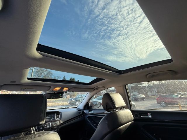 2016 Kia Cadenza - Image 21