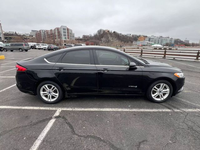 2018 Ford Fusion Se Hybrid Sedan 4d - Image 8