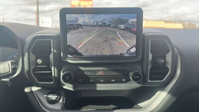 2023 Ford Bronco - Image 30