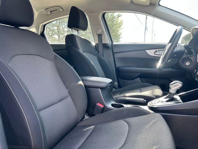 2024 KIA FORTE SEDAN 4-CYL, 2.0 LITER LXS SEDAN 4D