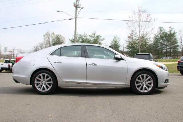 2013 Chevrolet Malibu - Image 8