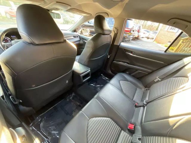 2018 TOYOTA CAMRY SEDAN WHITE AUTOMATIC - Peach State Motors