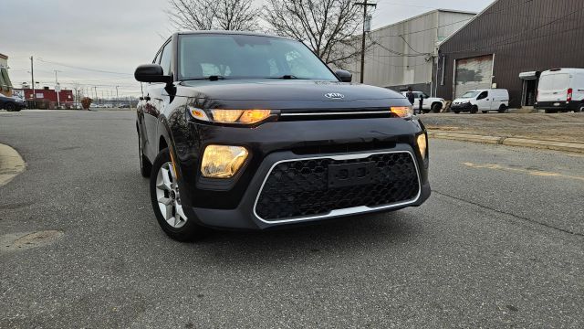 2020 Kia Soul - Image 4