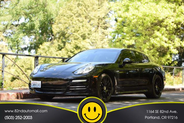 2015 Porsche Panamera - Image 1
