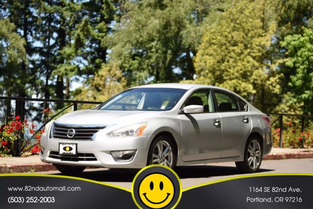 2013 Nissan Altima - Image 1