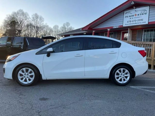 2013 KIA RIO SEDAN WHITE AUTOMATIC - Peach State Motors
