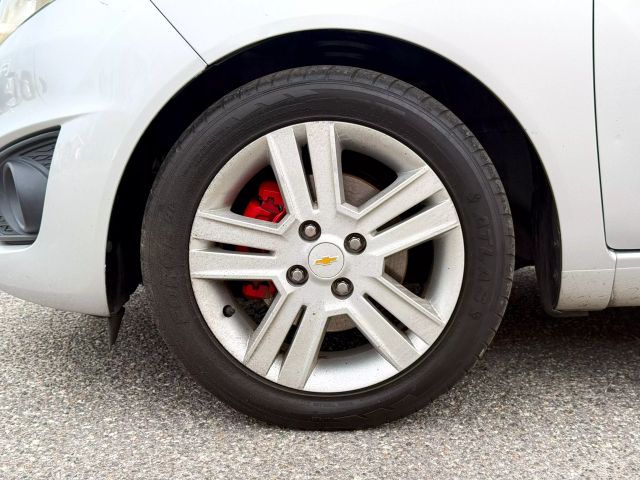 2014 Chevrolet Spark - Image 26