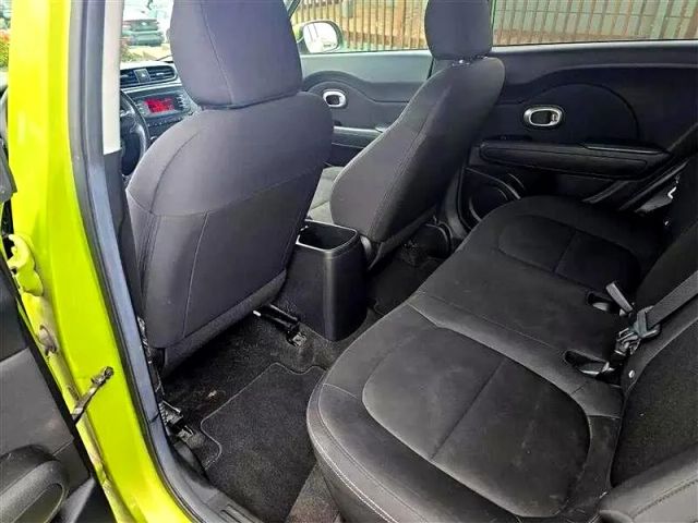 2015 Kia Soul - Image 20