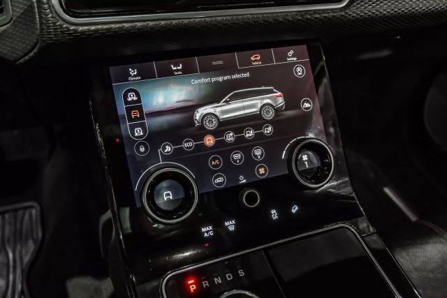 2018 Land Rover Range Rover Velar S Sport Utility 4d - Image 37