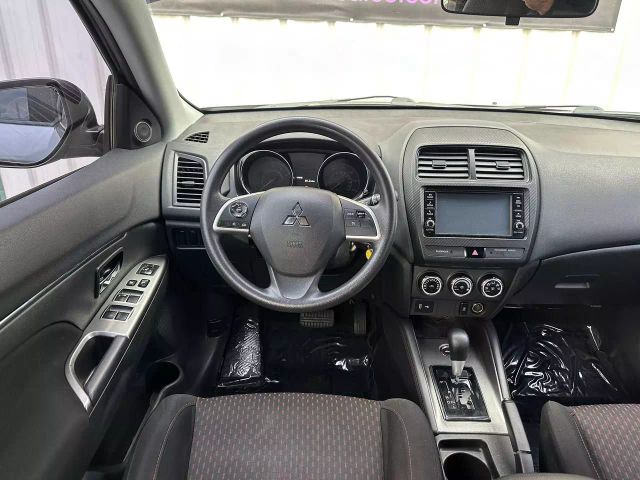 2019 Mitsubishi Outlander Sport - Image 23