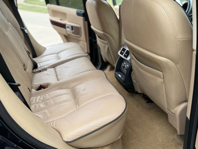 2009 Land Rover Range Rover - Image 18