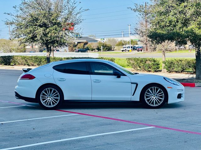 2014 Porsche Panamera - Image 4