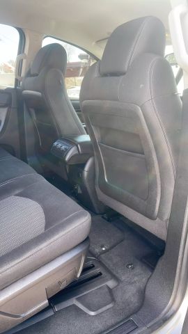 2017 Chevrolet Traverse - Image 16