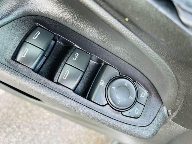 2018 Chevrolet Equinox - Image 28