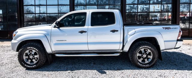2013 TOYOTA TACOMA DOUBLE CAB PICKUP SILVER AUTOMATIC - Auto Masters of Carolinas