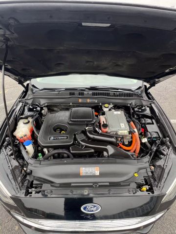 2018 Ford Fusion Se Hybrid Sedan 4d - Image 36