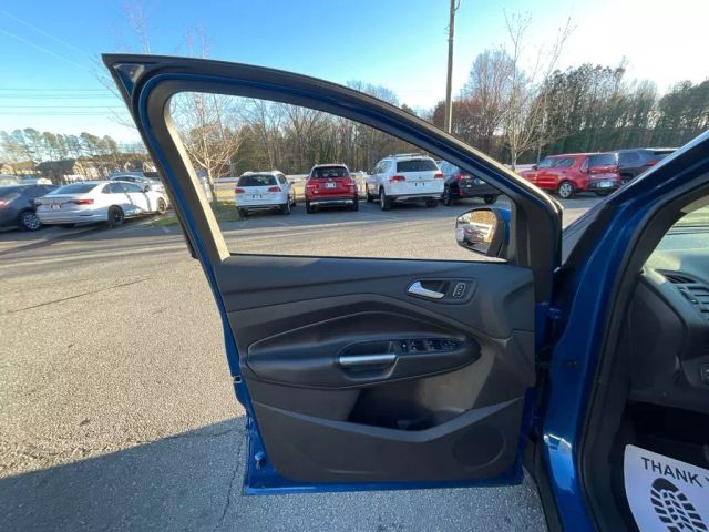 2017 FORD ESCAPE SUV BLUE AUTOMATIC - Peach State Motors