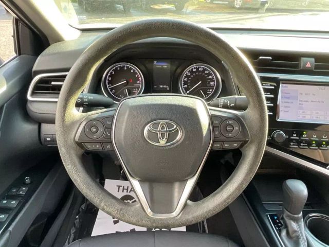 2018 TOYOTA CAMRY SEDAN WHITE AUTOMATIC - Peach State Motors