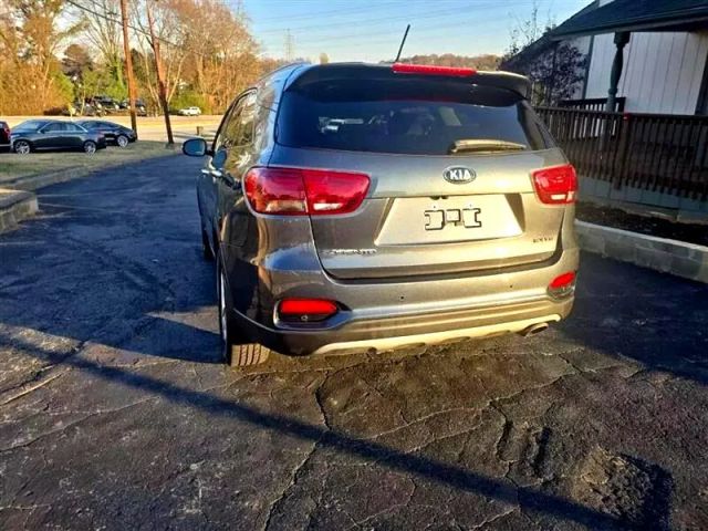 2020 Kia Sorento - Image 7