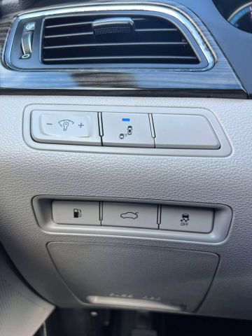 2016 Hyundai Sonata Hybrid Limited Sedan 4d - Image 20