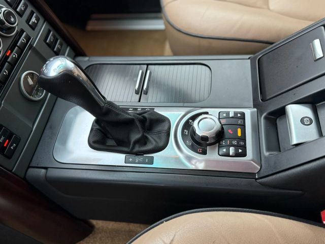 2009 Land Rover Range Rover - Image 16