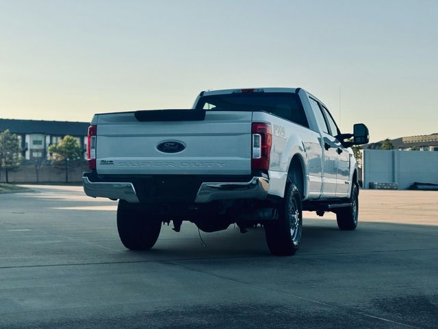 2019 Ford F250 Super Duty Crew Cab - Image 5