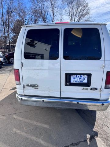 2013 Ford E350 Super Duty Passenger Xl Van 3d - Image 5