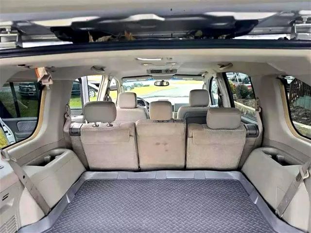 2004 Nissan Pathfinder Armada - Image 19