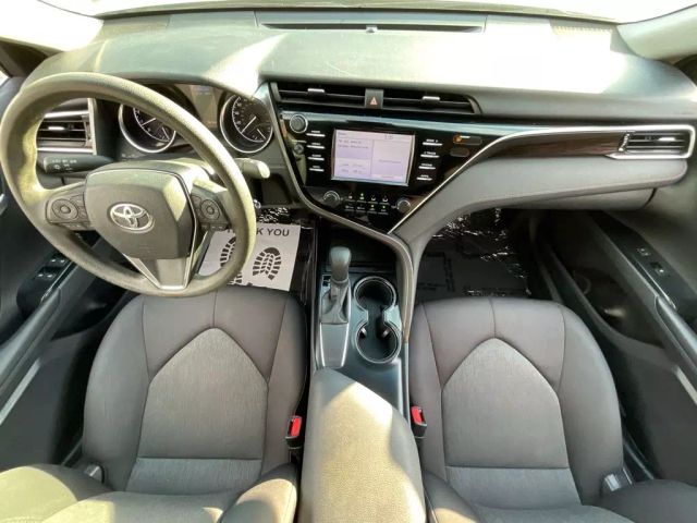 2018 TOYOTA CAMRY SEDAN WHITE AUTOMATIC - Peach State Motors