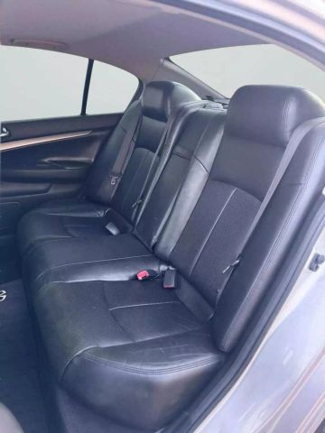 2010 Infiniti G - Image 28