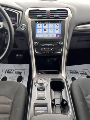 2018 Ford Fusion Se Hybrid Sedan 4d - Image 20