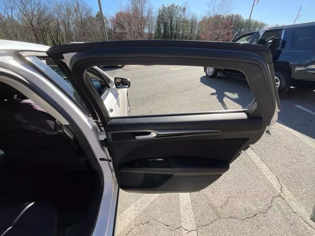 2013 FORD FUSION SEDAN WHITE AUTOMATIC - Peach State Motors