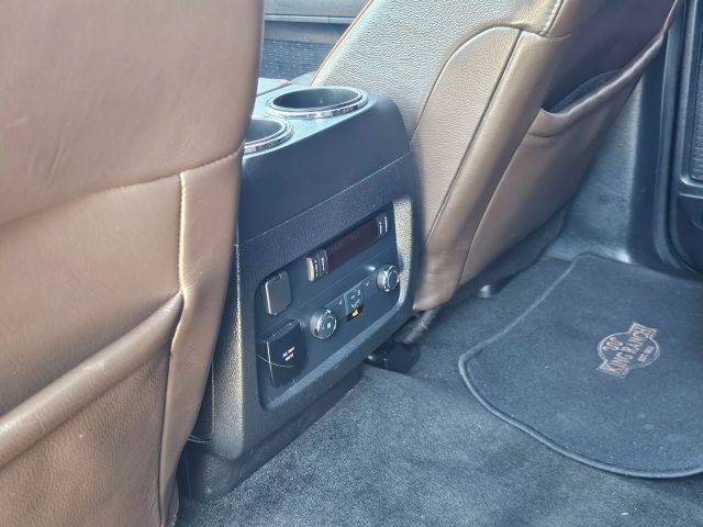 2017 Ford Expedition El - Image 22