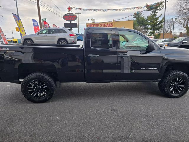 2014 Chevrolet Silverado 1500 Double Cab Z71 Lt Pickup 4d 6 1/2 Ft - Image 5