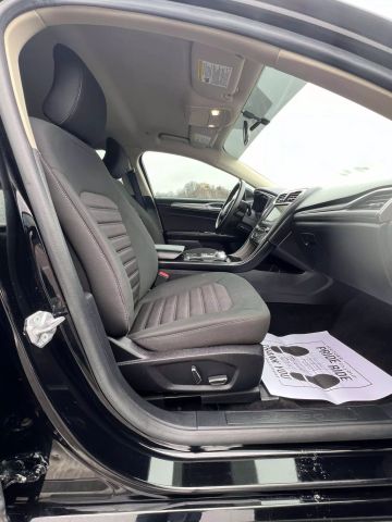 2018 Ford Fusion Se Hybrid Sedan 4d - Image 16